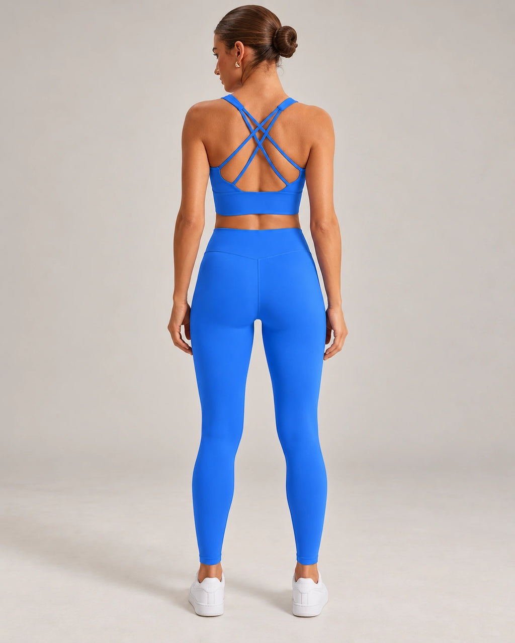 Sportset Dames Sport-bh en Legging, Squatproof, Levendig blauw, achteraanzicht, Pulsen Fit